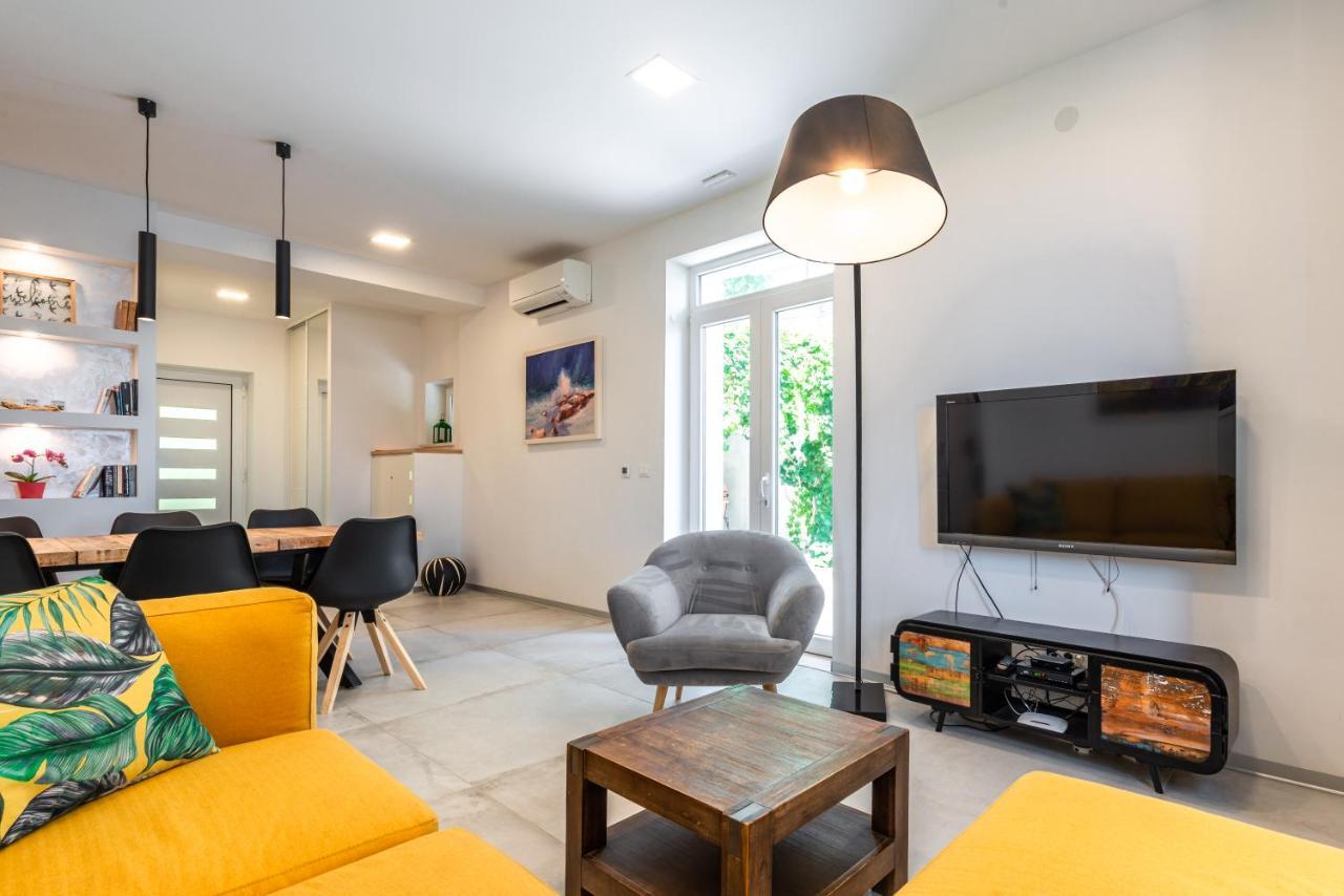 Apartment Tezoro 2